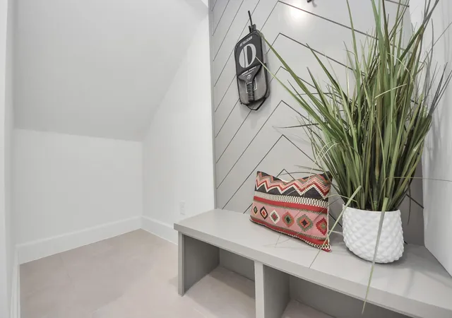 5th image of 923 Fisher St #E, Houston, TX 77018 | MLS# 96589754