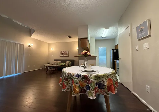 Photo 4 of Condo for sale at 7575 Cambridge St #1602, Houston, TX 77054 | MLS# 52428548 | Listing updated on 2026-08-27