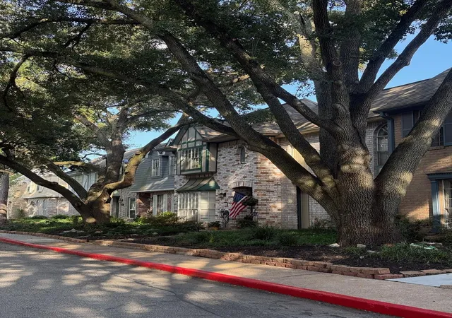 2nd image of 11002 Hammerly Blvd #155, Houston, TX 77043 | MLS# 4456706