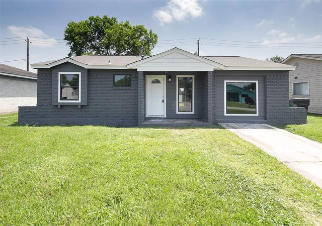 1st image of 3309 Proswimmer St, Houston, TX 77088 | MLS# 85986067