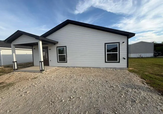 Photo 1 of Single family home for sale at 334 Road 5840, Cleveland, TX 77327 | MLS# 76280382 | Listing updated on 2026-09-01