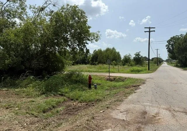 Photo 1 of Land for sale at 0 Washington, Hempstead, TX 77445 | MLS# 44189512 | Listing updated on 2026-08-24