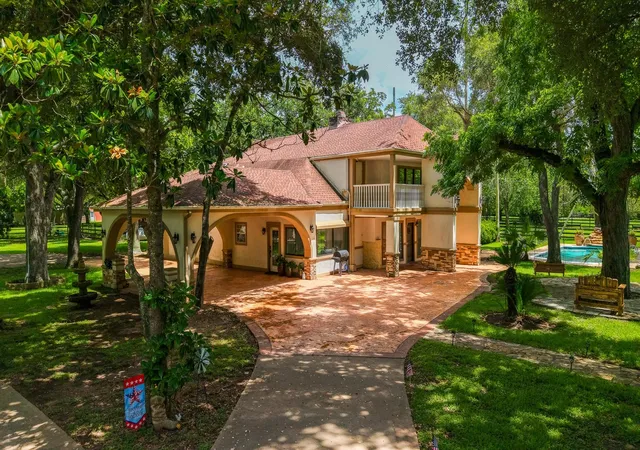 2nd image of 1347 Siedel Rd, Brookshire, TX 77423 | MLS# 88633656