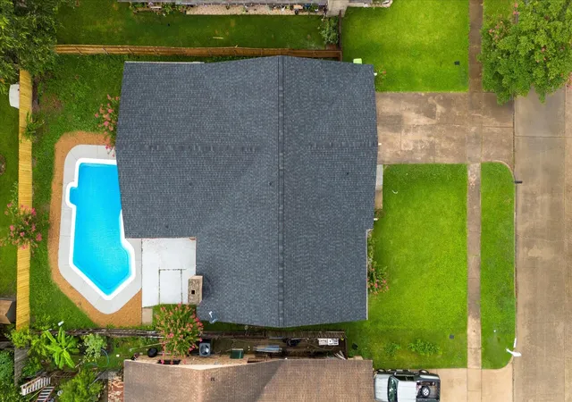 Photo 2 of Single family home for sale at 15507 Sierra Valle Dr, Houston, TX 77083 | MLS# 79189128 | Listing updated on 2026-09-22