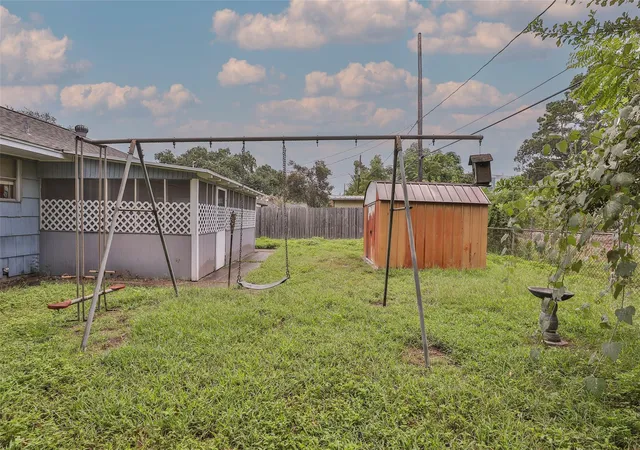 24th image of 851 Sara Rose St, Houston, TX 77018 | MLS# 26877810