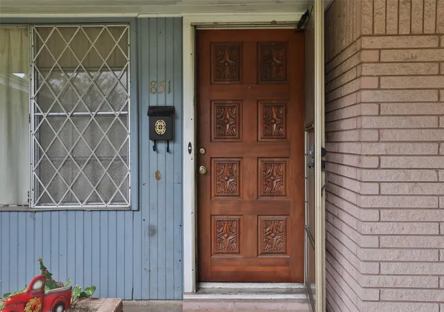4th image of 851 Sara Rose St, Houston, TX 77018 | MLS# 26877810