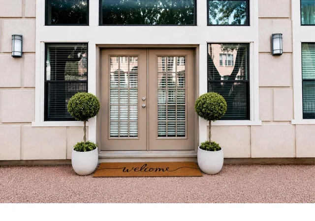 Condo for sale at 4402 Lillian St #1, Houston, TX 77007 | MLS# 94847268