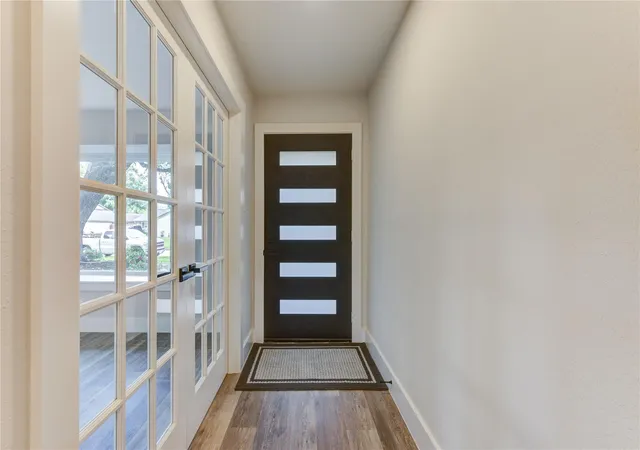 Photo 3 of Single family home for sale at 5914 Hewitt Dr, Houston, TX 77092 | MLS# 91369639 | Listing updated on 2026-07-08