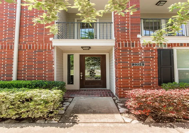 Photo 1 of Sale Pending at 2354 Bastrop St, Houston, TX 77004 | MLS# 51758838 | Listing updated on 2026-09-18