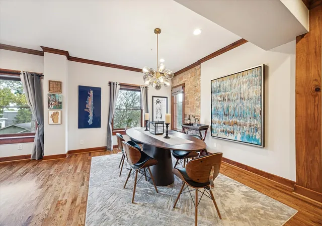 Listing Photo 4 - Condo for sale in building located at 215 W Norma St, Houston, TX 77009 - Unit #301