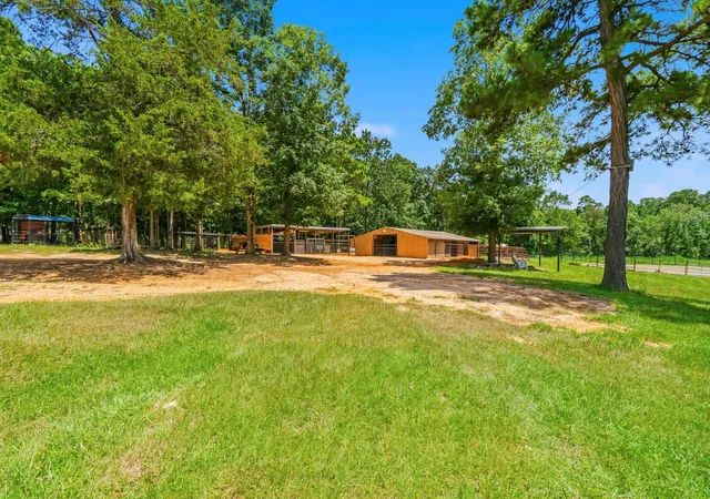 3rd image of 1239 Tony Peebles Rd, Livingston, TX 77351 | MLS# 47261677