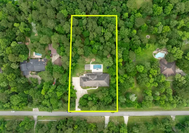 1st image of 9018 Diamante Dr, Magnolia, TX 77354 | MLS# 83010285