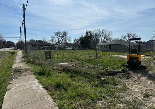 Photo 3 of Land for sale at 0 Noel St, Houston, TX 77033 | MLS# 86510274 | Listing updated on 2026-06-23