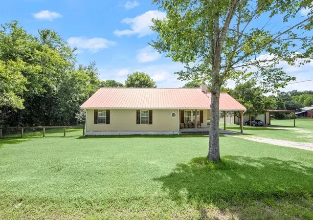 Photo 2 of Single family home for sale at 5298 Cir View, Montgomery, TX 77316 | MLS# 11066300 | Listing updated on 2026-09-08