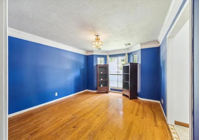Photo 4 of Single family home for sale at 2739 Blue Glen Ln, Houston, TX 77073 | MLS# 92805701 | Listing updated on 2026-08-12