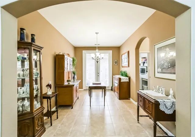 Photo 3 of Single family home for sale at 7410 Lynnbrook Fls Ln, Humble, TX 77396 | MLS# 14786672 | Listing updated on 2026-07-12