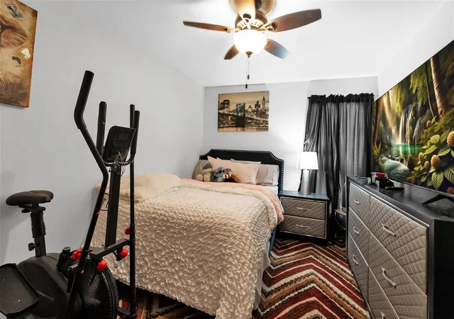 32nd image of 14723 Barryknoll Ln #99, Houston, TX 77079 | MLS# 16618571