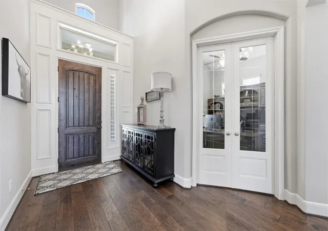Photo 3 of Mansion for sale at 17938 Bandera Ridge Ln, Cypress, TX 77433 | MLS# 65327487 | Listing updated on 2026-09-20
