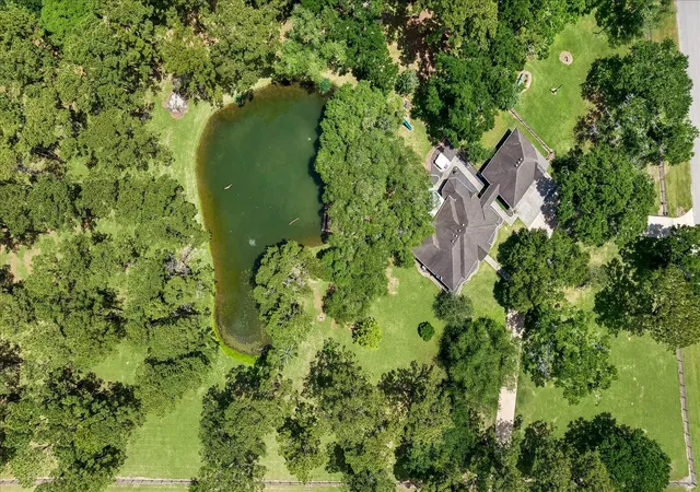 Photo 3 of Single family home for sale at 4803 County Rd 197, Alvin, TX 77511 | MLS# 19225503 | Listing updated on 2026-08-02