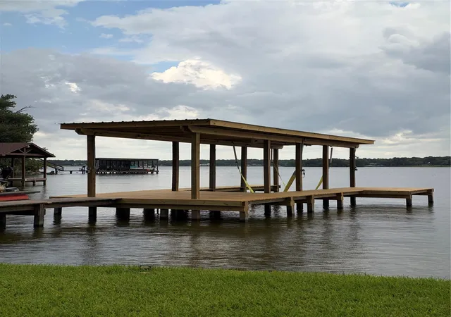 Photo 1 of Single family home for sale at 669 Lake Shore Dr, Trinity, TX 75862 | MLS# 42719122 | Listing updated on 2026-08-05