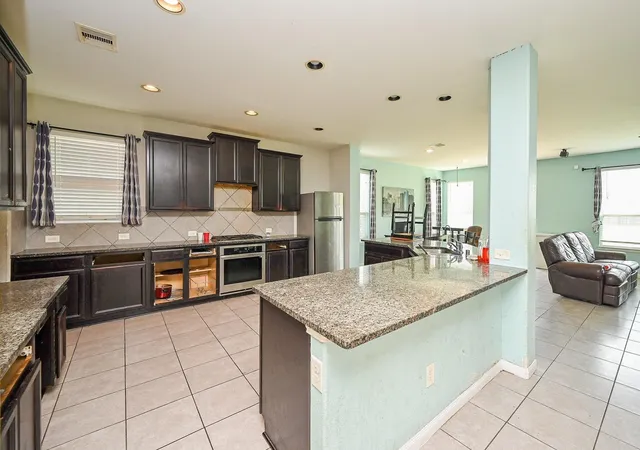Photo 4 of Sale Pending at 7007 Flewellen Fls Ln, Spring, TX 77379 | MLS# 38147131 | Listing updated on 2026-09-14