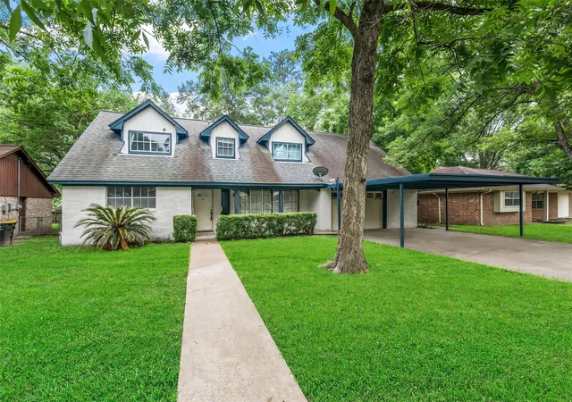 Photo 1 of Single family home for sale at 1013 Stevens Ave, Conroe, TX 77301 | MLS# 95715950 | Listing updated on 2026-09-14