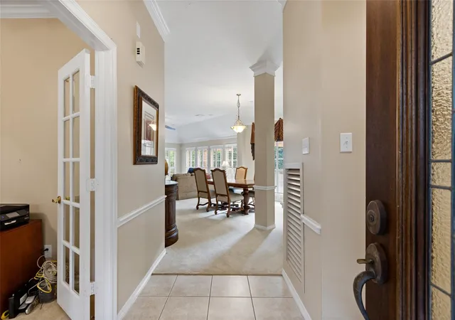 Photo 4 of Sale Pending at 2430 Fairway Pointe Dr, League City, TX 77573 | MLS# 58066960 | Listing updated on 2026-09-09