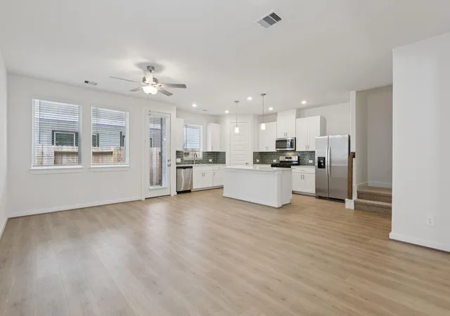 Photo 3 of Single family home for sale at 19951 Emerald Bnd Way, Atascocita, TX 77346 | MLS# 83421108 | Listing updated on 2026-09-19