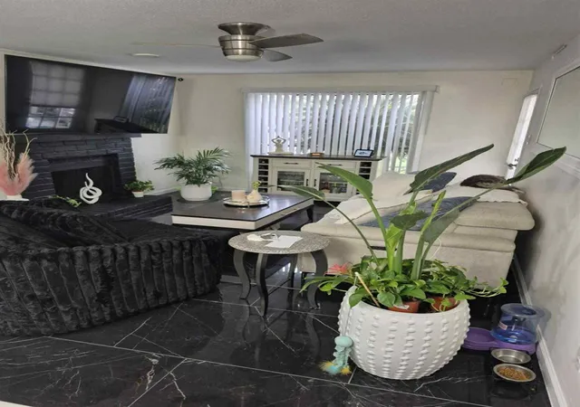 5th image of 2120 Wilcrest Dr #133, Houston, TX 77042 | MLS# 29081756