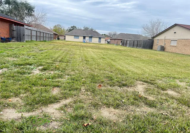 Photo 1 of Land for sale at 7308 Robin Ln, Texas City, TX 77591 | MLS# 37034226 | Listing updated on 2026-01-20