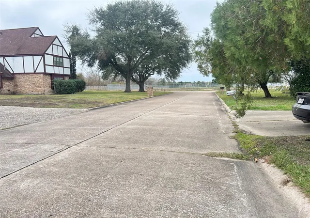 Photo 4 of Land for sale at 7308 Robin Ln, Texas City, TX 77591 | MLS# 37034226 | Listing updated on 2026-01-20