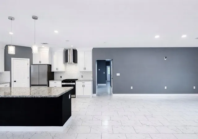 5th image of 5125 Larkspur St, Houston, TX 77033 | MLS# 19409802