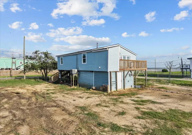 40th image of 1048 16th St, Dickinson, TX 77539 | MLS# 74210362