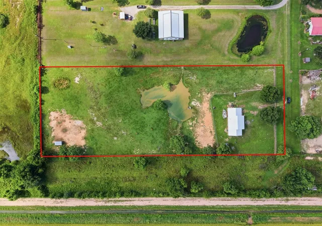 1st image of 3834 Quail Hollow Dr, Brookshire, TX 77423 | MLS# 73587156
