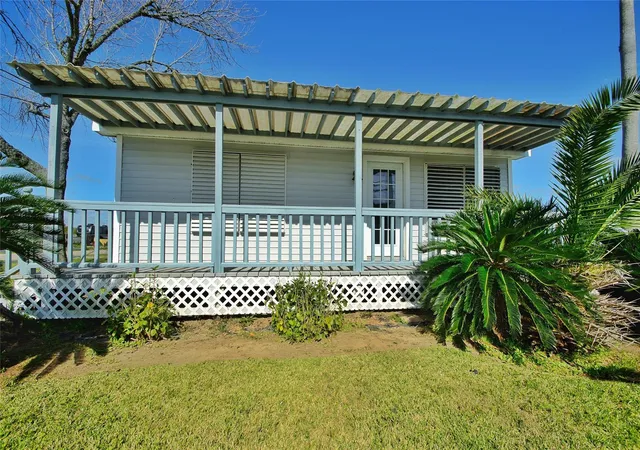 3rd image of 436 9Th St, Dickinson, TX 77539 | MLS# 34157543