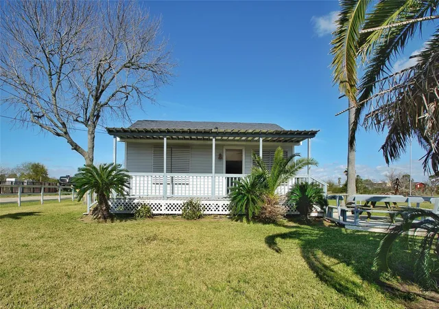 4th image of 436 9Th St, Dickinson, TX 77539 | MLS# 34157543