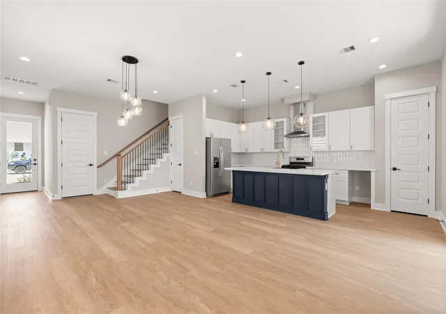 1st image of 5925 5927 Wheatley St, Houston, TX 77091 | MLS# 27838957