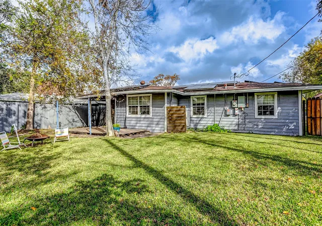 Photo 3 of Single family home for sale at 3704 Malone Dr, Pasadena, TX 77503 | MLS# 30618708 | Listing updated on 2026-09-24