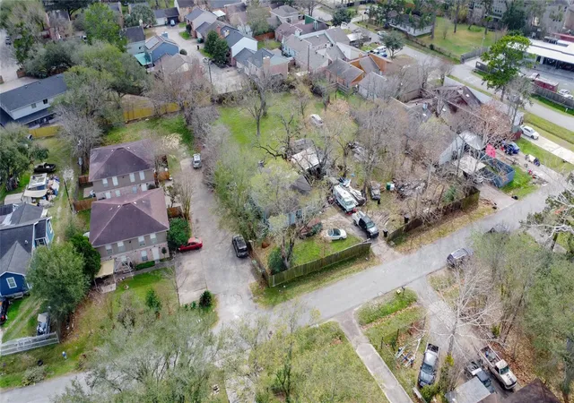 5th image of 9229 Kerrwood Ln, Houston, TX 77080 | MLS# 84628938