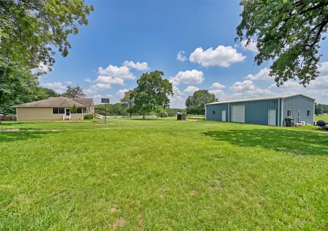 3rd image of 16292 Sycamore Rd, Cat Spring, TX 78933 | MLS# 3929834