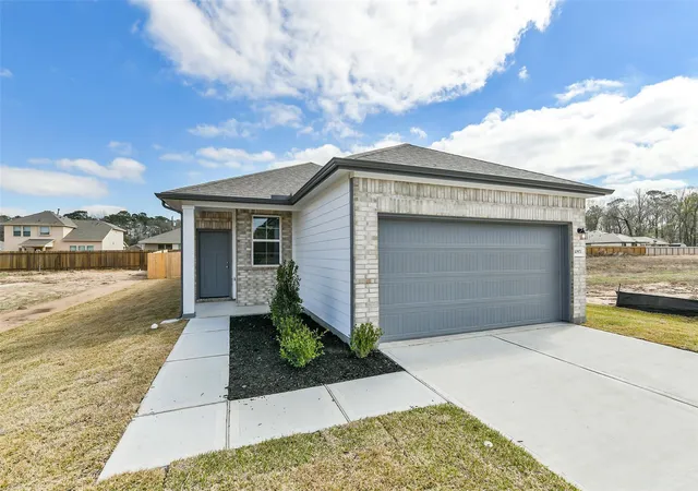 Photo 1 of Sale Pending at 10971 Independence Rd, Cleveland, TX 77328 | MLS# 8625105 | Listing updated on 2026-09-01