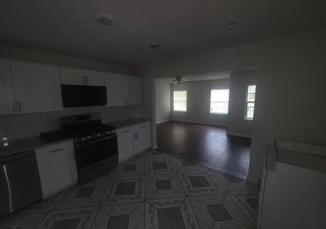 Photo 3 of Sale Pending at 8755 Pattibob St, Houston, TX 77029 | MLS# 45216189 | Listing updated on 2026-08-23