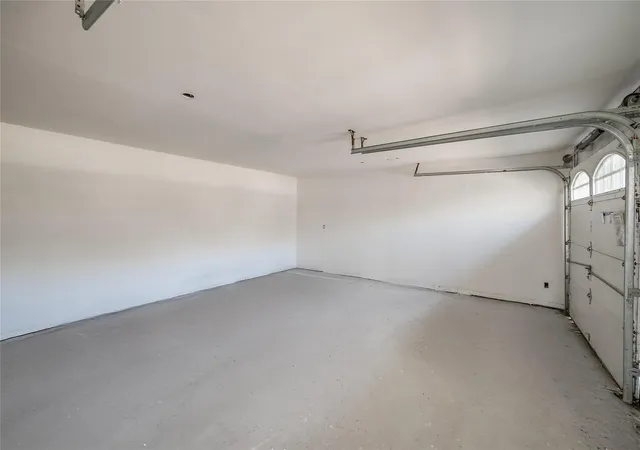 25th image of 7727 Fairdale Ln, Houston, TX 77063 | MLS# 24045710