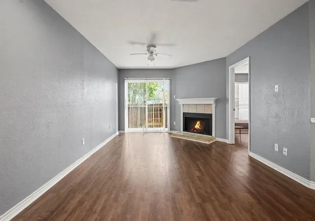 2nd image of 18800 Egret Bay Blvd #1603, Houston, TX 77058 | MLS# 50544314