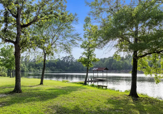 1st image of 5000 Moody Dr, Montgomery, TX 77316 | MLS# 37232028