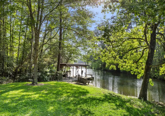 5th image of 5000 Moody Dr, Montgomery, TX 77316 | MLS# 37232028