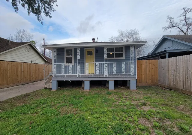 2nd image of 4733 Jefferson St, Houston, TX 77023 | MLS# 77384663