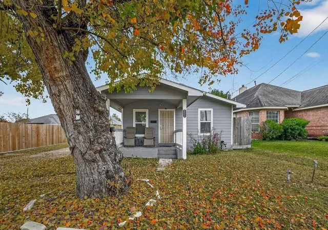 1st image of 8023 Fountain St, Houston, TX 77051 | MLS# 70424129