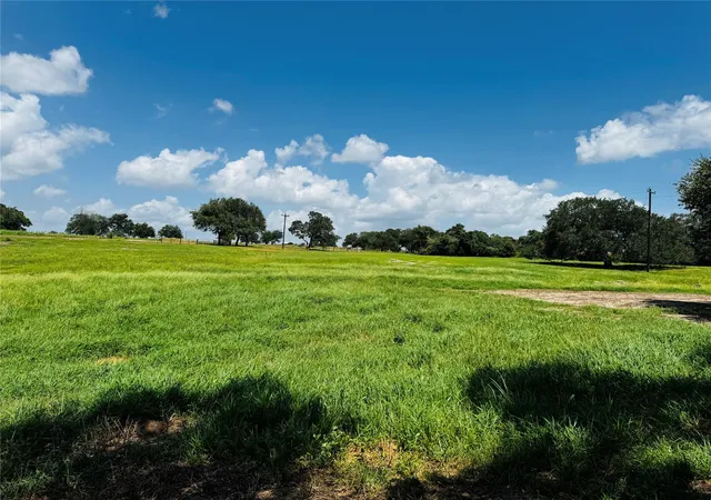 22nd image of 427 Knezek Rd N, Flatonia, TX 78941 | MLS# 4446700