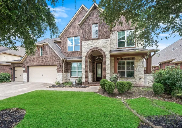Photo 4 of Single family home for sale at 3503 Cardiff Mist Dr, Katy, TX 77494 | MLS# 97950901 | Listing updated on 2026-08-15